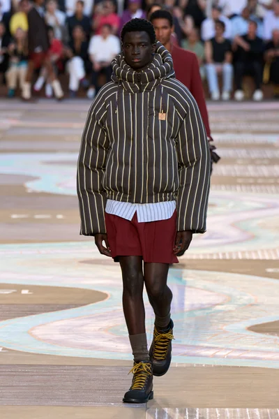 Look 20